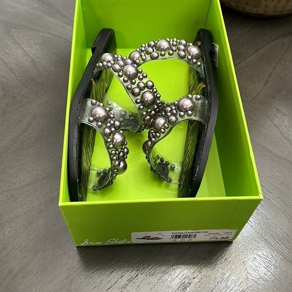 Sam Edelman Women Eleana Slip-On Textured Flat Sandals, Clear/Grey PVC - Picture 2 of 12